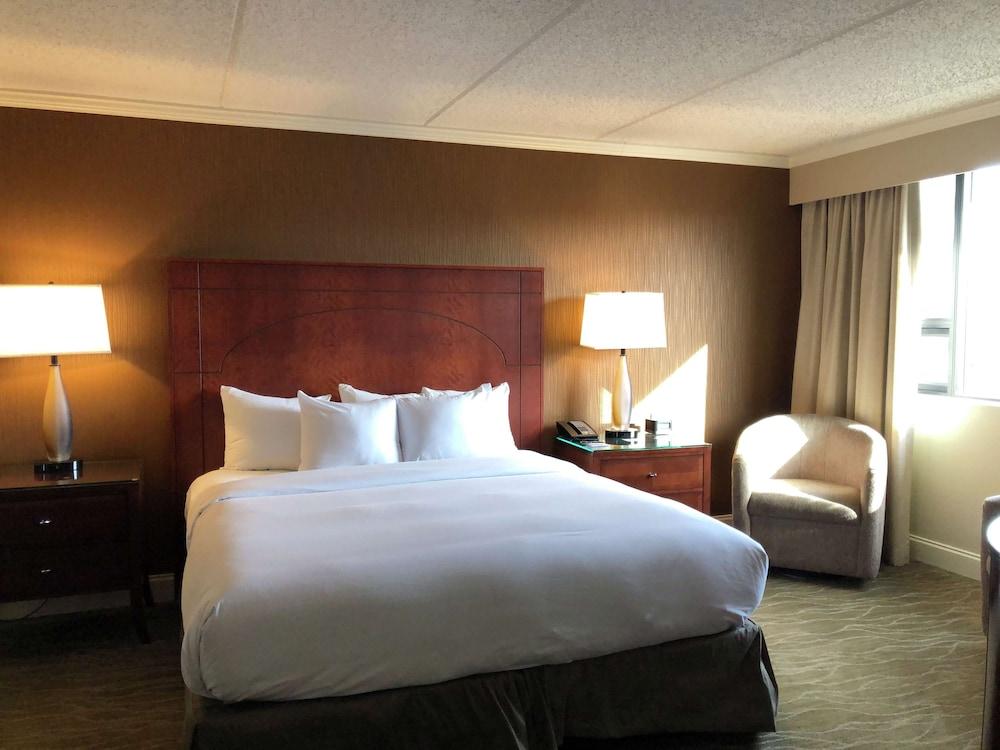 Doubletree By Hilton Akron Fairlawn Ngoại thất bức ảnh