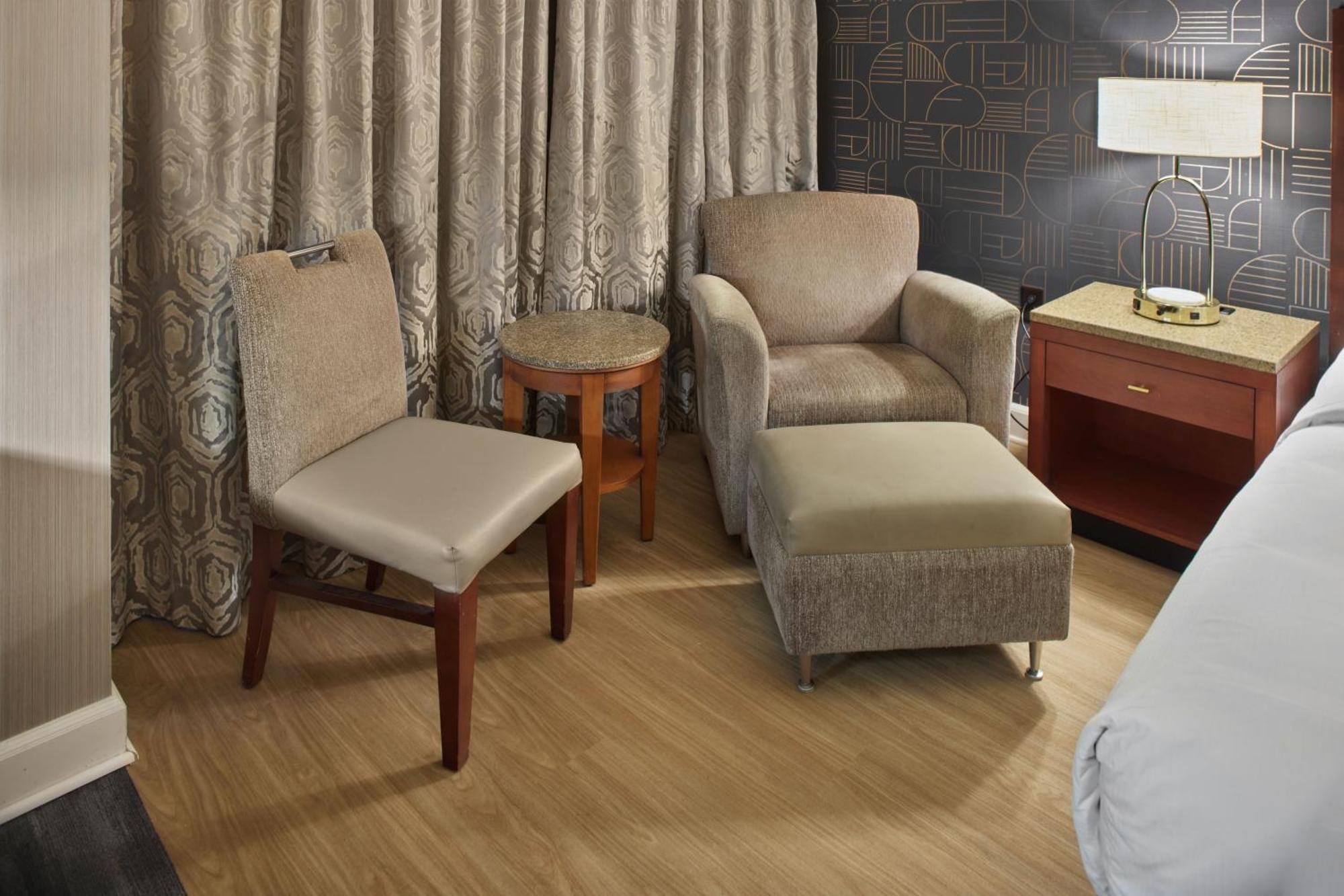 Doubletree By Hilton Akron Fairlawn Ngoại thất bức ảnh