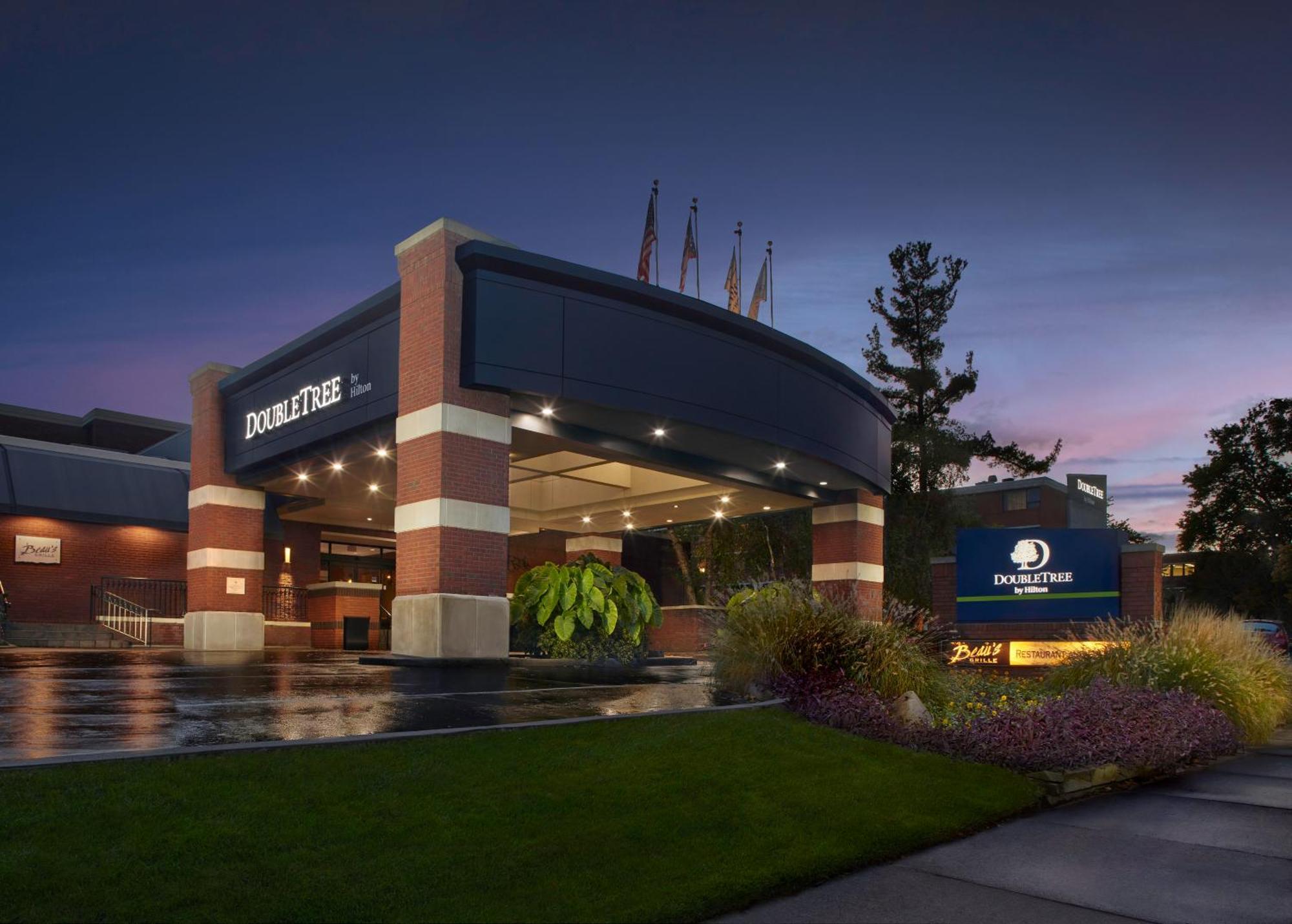Doubletree By Hilton Akron Fairlawn Ngoại thất bức ảnh