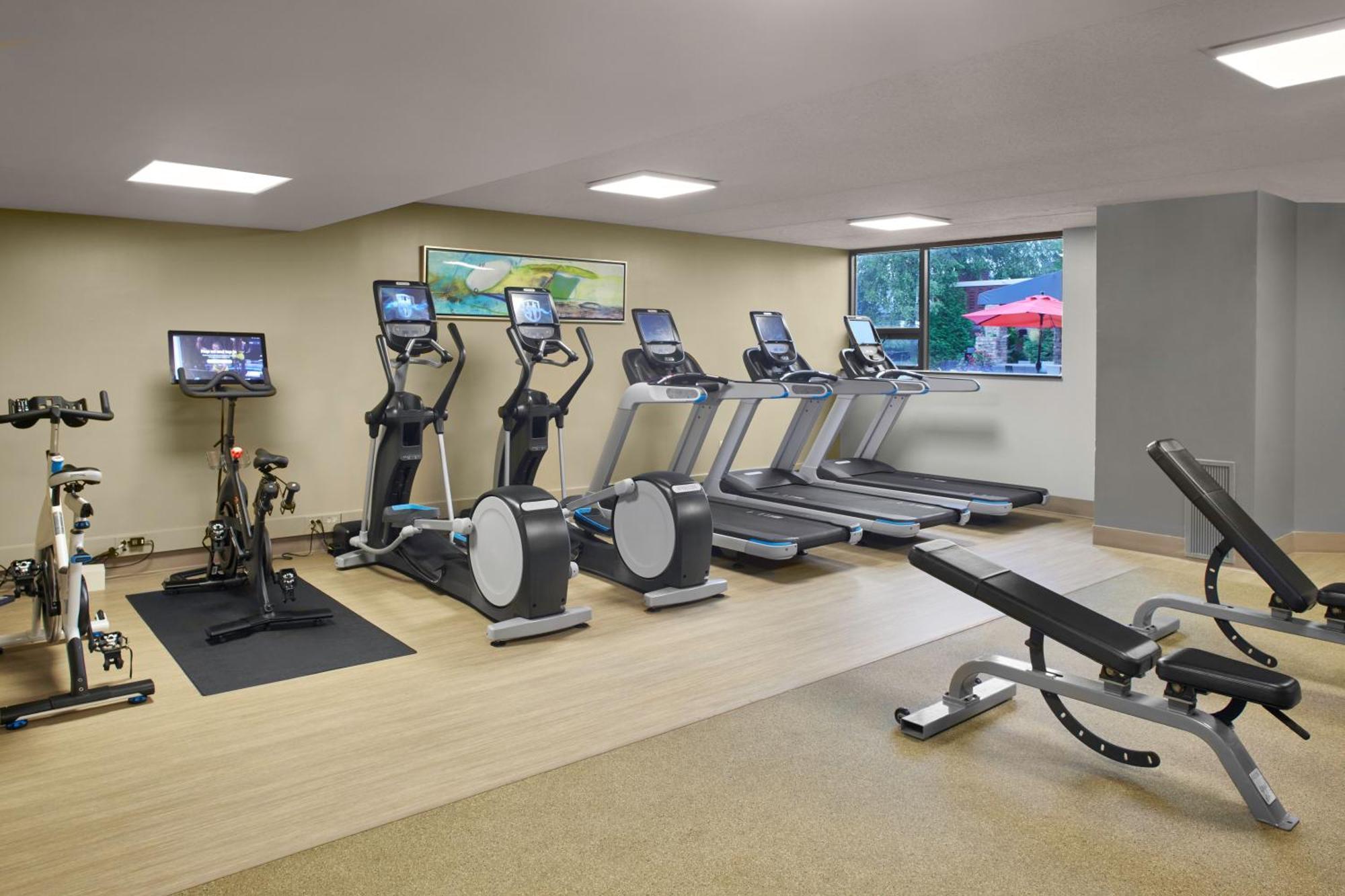 Doubletree By Hilton Akron Fairlawn Ngoại thất bức ảnh