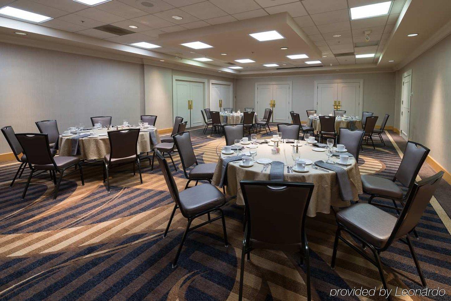 Doubletree By Hilton Akron Fairlawn Ngoại thất bức ảnh